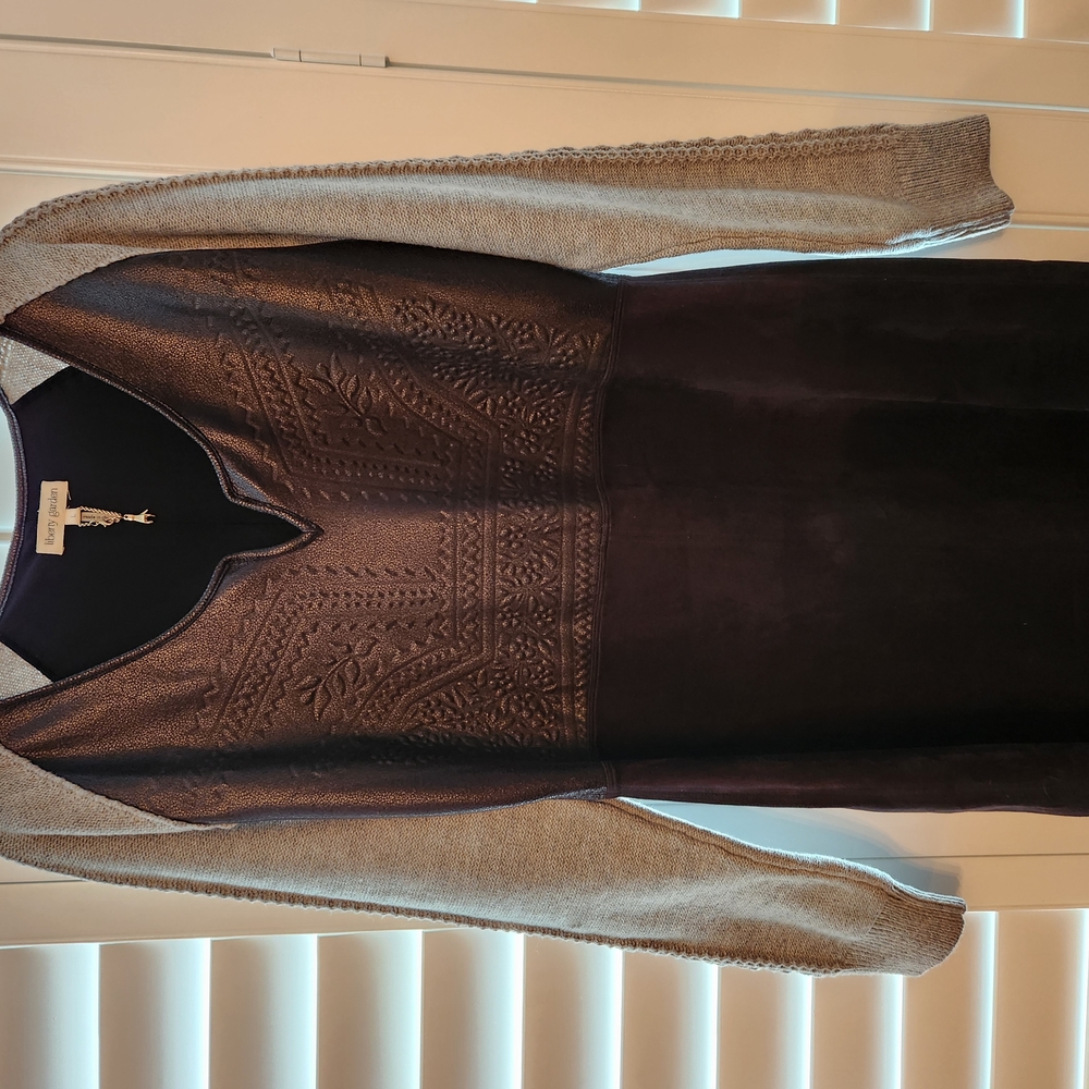 Black and Gray Long Sleeve Dress